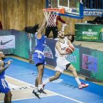 منتخب مصر يمتع ويهزم الرأس الأخضر 92/65