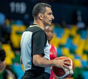 اختيار الحكم الدولي عمرو ابو علو للمشاركة في تحكيم مباريات كأس العالم في لاتفيا