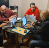 الجهاز الفني للمنتخب يجتمع لأول مرة قبل بداية المعسكر في الأسكندرية