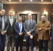 سكرتير الاتحاد الدولي يزور اتحاد السلة ويشكر الاتحاد المصري على استضافة كأس العالم للأندية