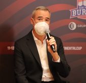 مدرب بورجوس الإسباني: الزمالك يسطر تاريخا كبيرا ومباراتنا أمامه ستكون صعبة